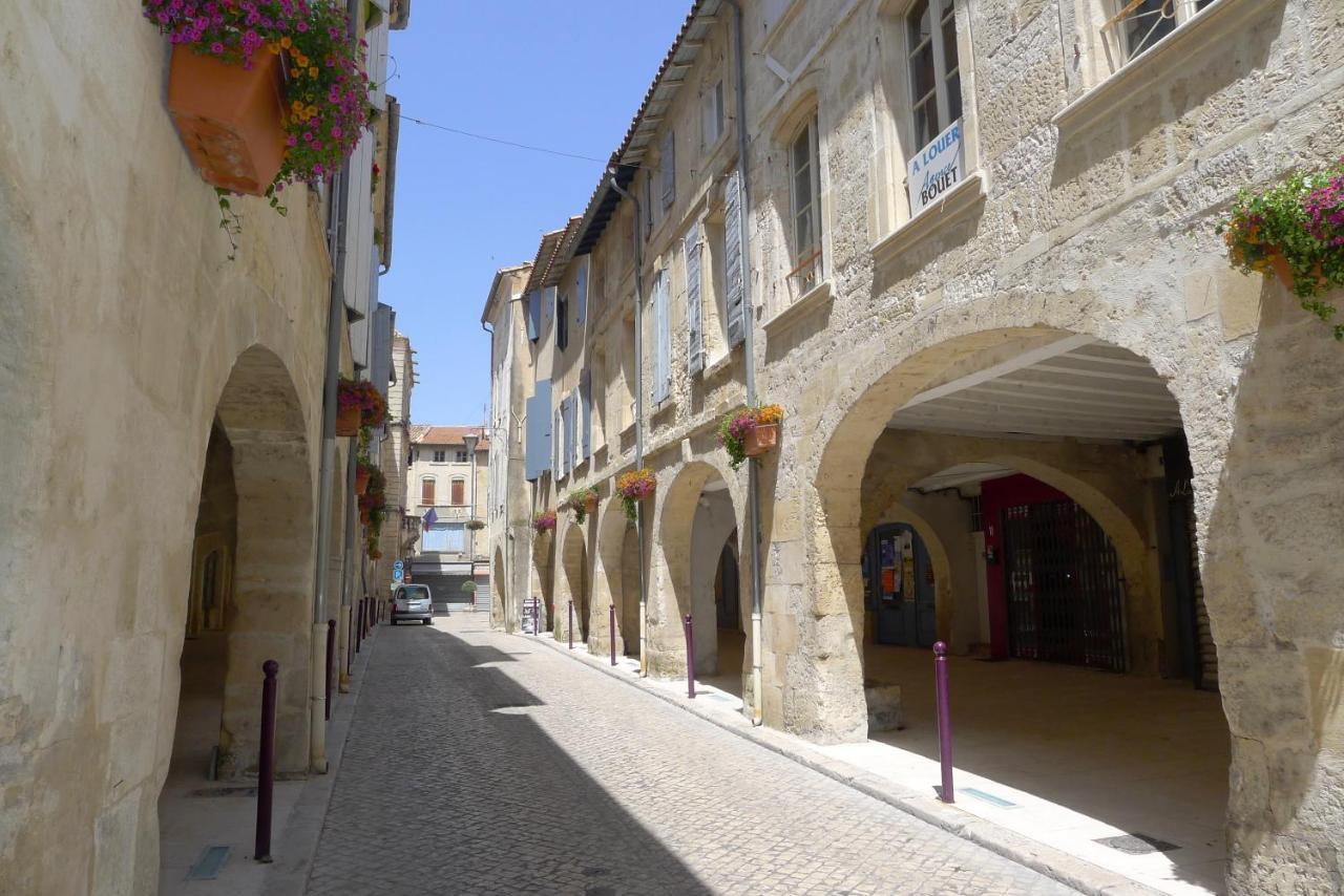 Maison Le Neuf Tarascon Exteriér fotografie